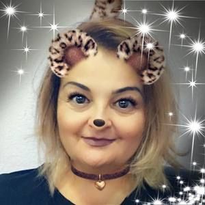 Meet your Posher, Lílian